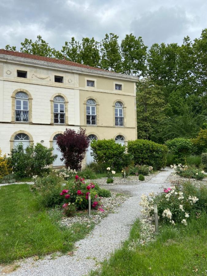Le Gite Du Chateau Auriac-sur-Vendinelle Exterior photo